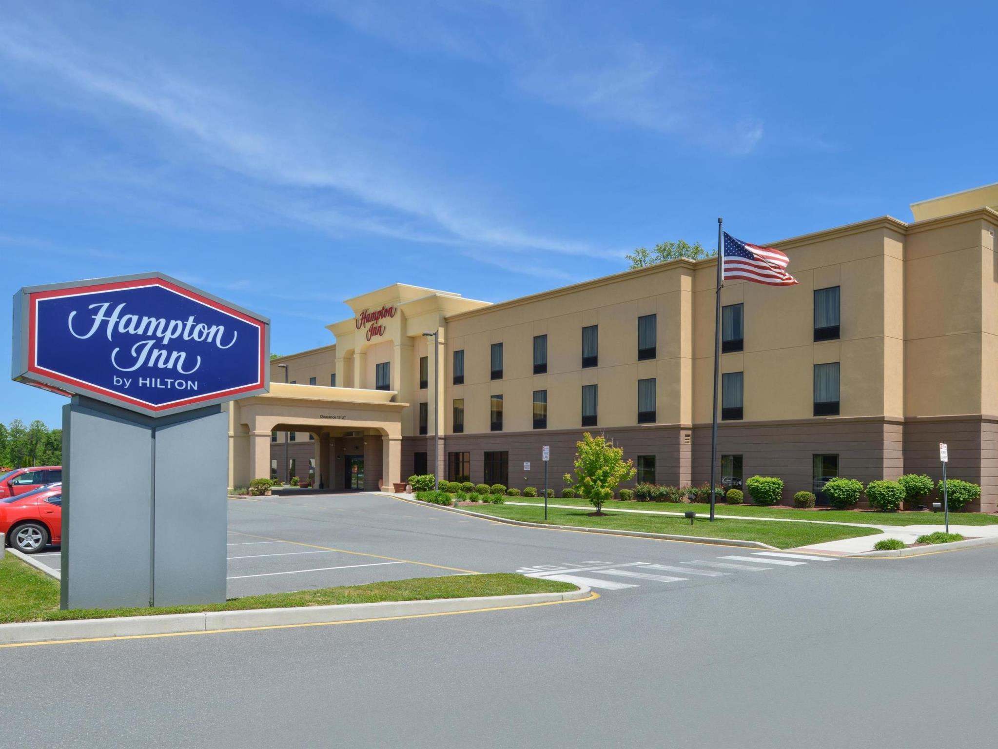 Hampton Inn Мілфорд Екстер'єр фото