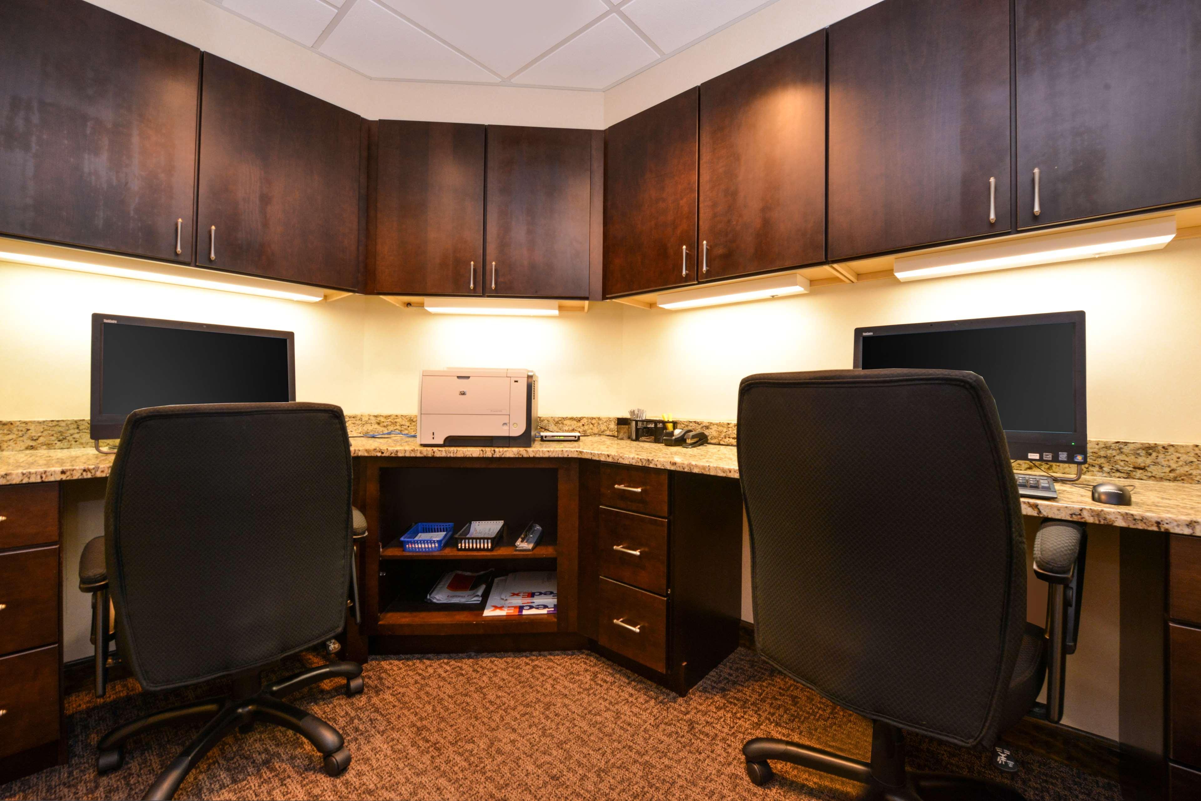 Hampton Inn Мілфорд Екстер'єр фото